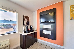 Motel 6 Laredo, TX - South