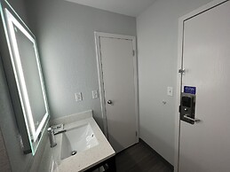 Motel 6 Altoona, IA - Des Moines East