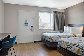 Motel 6 Carson City, NV