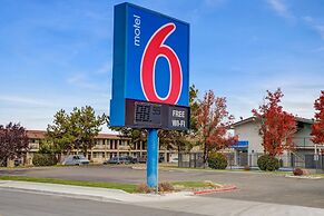 Motel 6 Carson City, NV