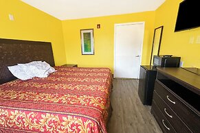 Luxury Inn by OYO Albany