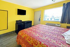 Luxury Inn by OYO Albany