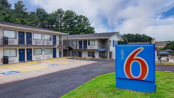 Motel 6 Longview, TX