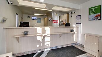 Motel 6 Owensboro, KY