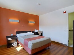Motel 6 Owensboro, KY