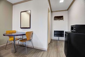 Motel 6 Red Bluff, CA