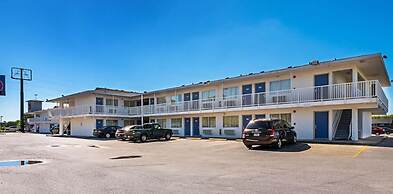 Motel 6 Corpus Christi, TX - Northwest