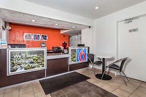 Motel 6 Vacaville, CA