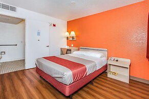 Motel 6 Vacaville, CA