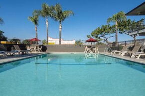Motel 6 Fontana, CA