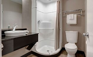 Motel 6 Bakersfield, CA - South