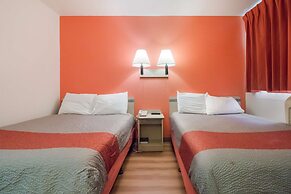 Motel 6 Moses Lake, WA