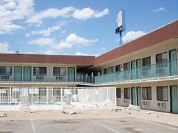 Motel 6 Green River, UT