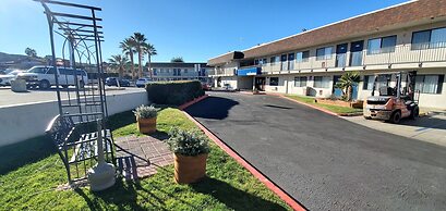 Motel 6 Palmdale, CA