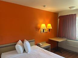 Motel 6 Fort Collins, CO