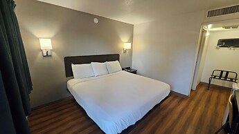 Motel 6 Blythe, CA