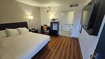 Motel 6 Blythe, CA