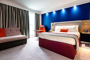 Holiday Inn Express Portsmouth - Gunwharf Quays by IHG