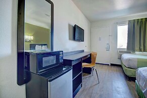 Motel 6 Douglas, AZ