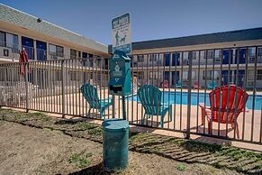 Motel 6 Douglas, AZ