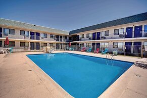 Motel 6 Douglas, AZ