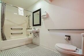 Motel 6 Bakersfield, CA - Airport