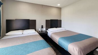 Motel 6 Galveston, TX