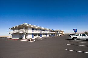 Motel 6 Pendleton, OR