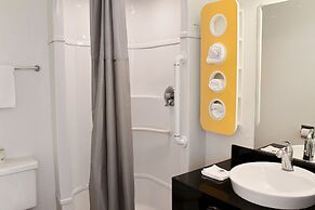 Motel 6 Atascadero, CA