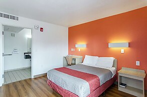 Motel 6 Rock Springs, WY