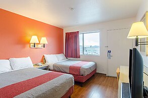 Motel 6 Rock Springs, WY