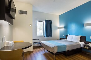 Motel 6 Page, AZ
