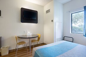 Motel 6 Page, AZ