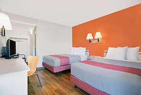 Motel 6 Troutdale, OR - Portland East