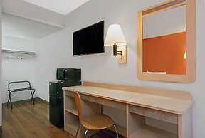 Motel 6 Troutdale, OR - Portland East