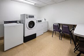 Days Inn by Wyndham Penn State