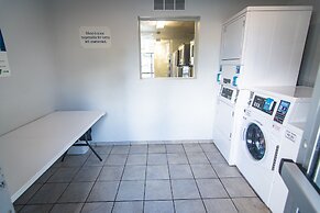 Motel 6 Kissimmee, FL - Orlando