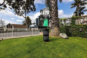 Motel 6 Santa Ana, CA