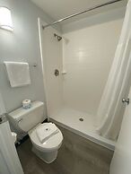 Motel 6 Windsor Locks, CT - Hartford