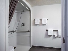 Studio 6 Miamisburg, OH - Dayton