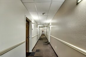 Studio 6 East Brunswick, NJ - NYC Area