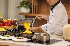 Sheraton Hanoi Hotel