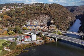 Leisure Inn Penny Royal Hotel & Apartments