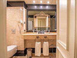 Hotel Sevilla Center