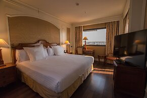 Hotel Sevilla Center