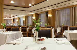 Hotel Sevilla Center