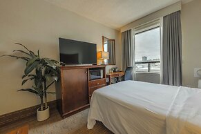 Prince Arthur Waterfront Hotel & Suites