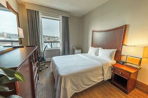 Prince Arthur Waterfront Hotel & Suites