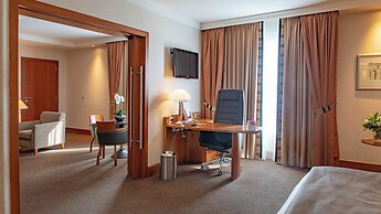Crowne Plaza Brussels Airport by IHG