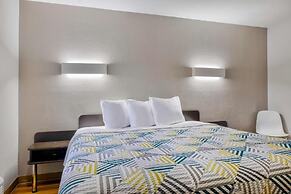 Motel 6 Little Rock, AR - South